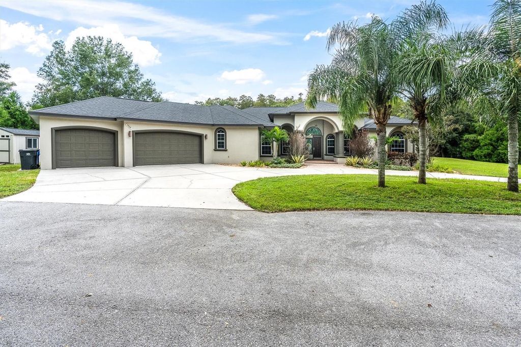 Photo of 7908 Lady Lake Lane, Odessa, FL 33556 (MLS # W7879324)