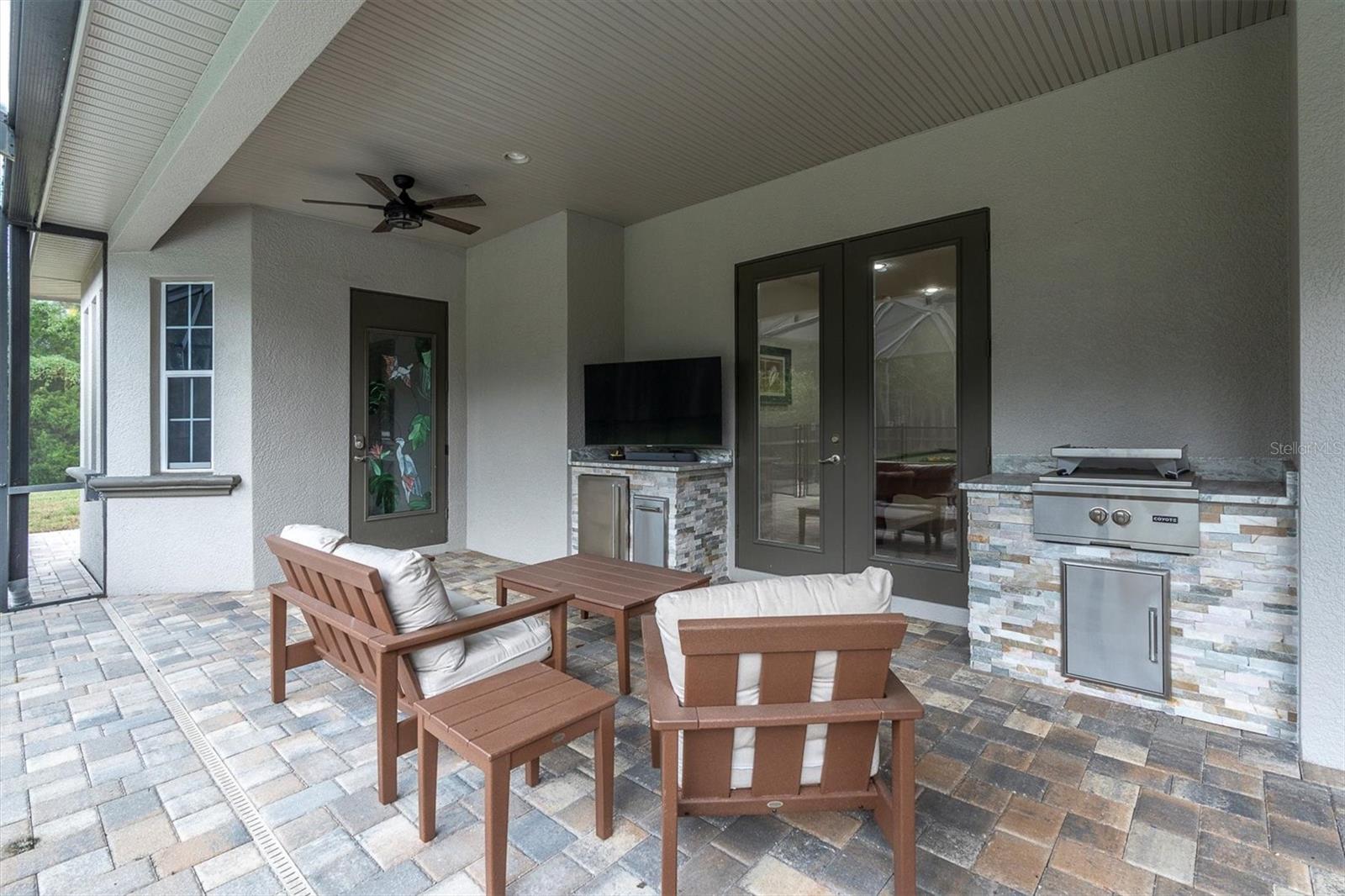 LADY LAKE ESTATES - Residential