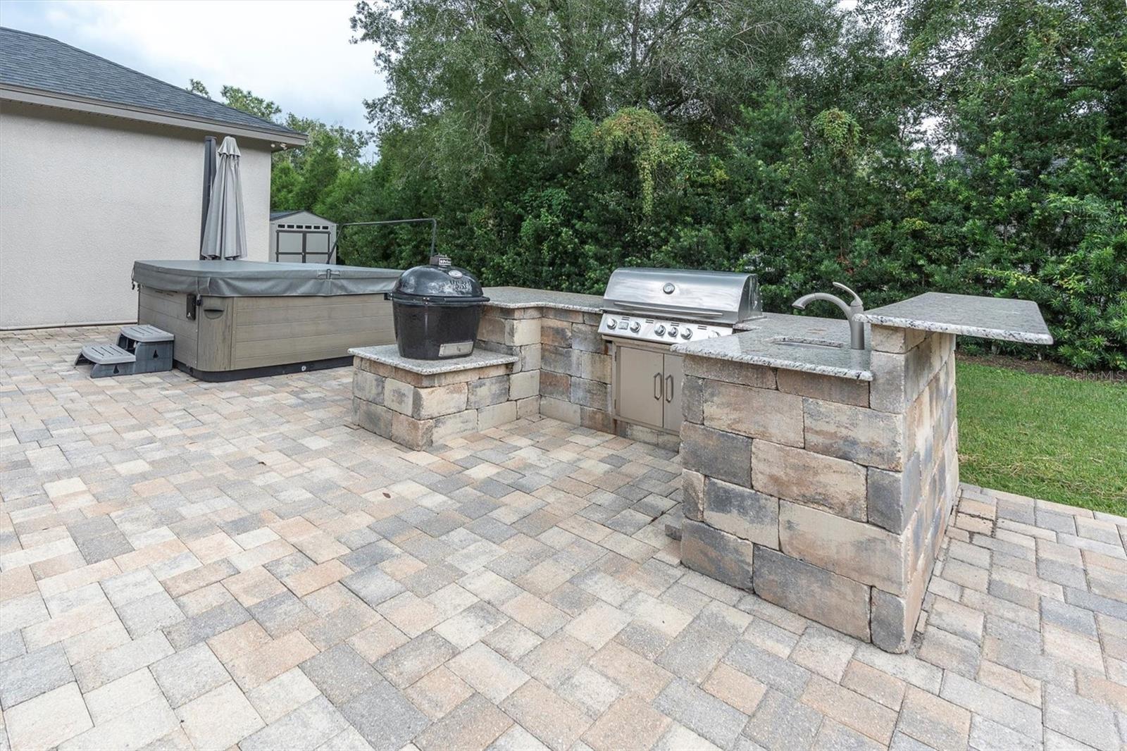 LADY LAKE ESTATES - Residential