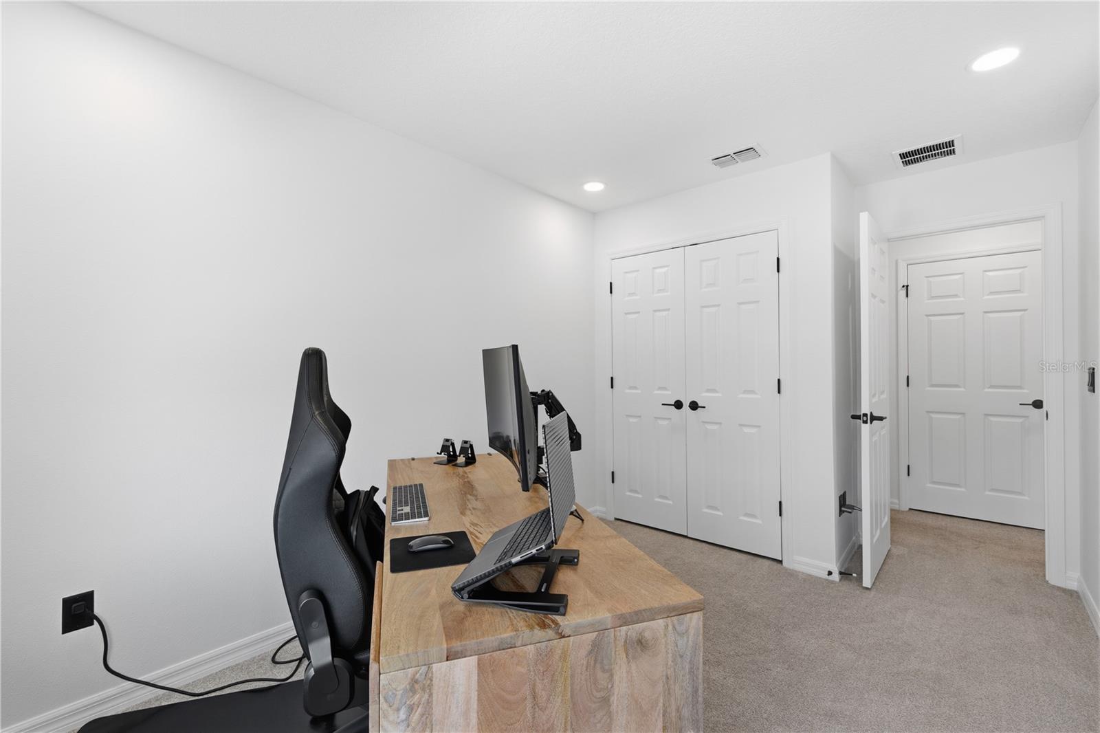 HAWKSMOOR - Residential