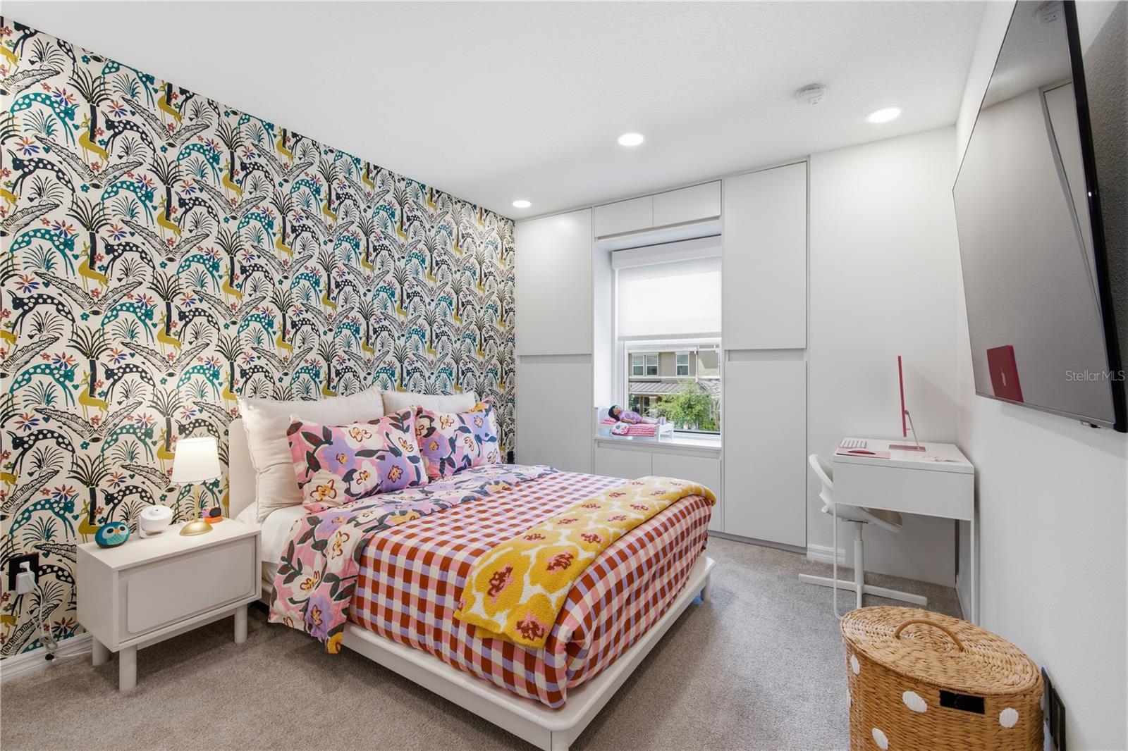 HAWKSMOOR - Residential