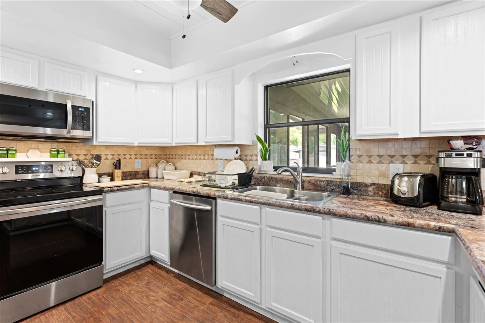 INVERNESS HIGHLANDS WEST - Residential