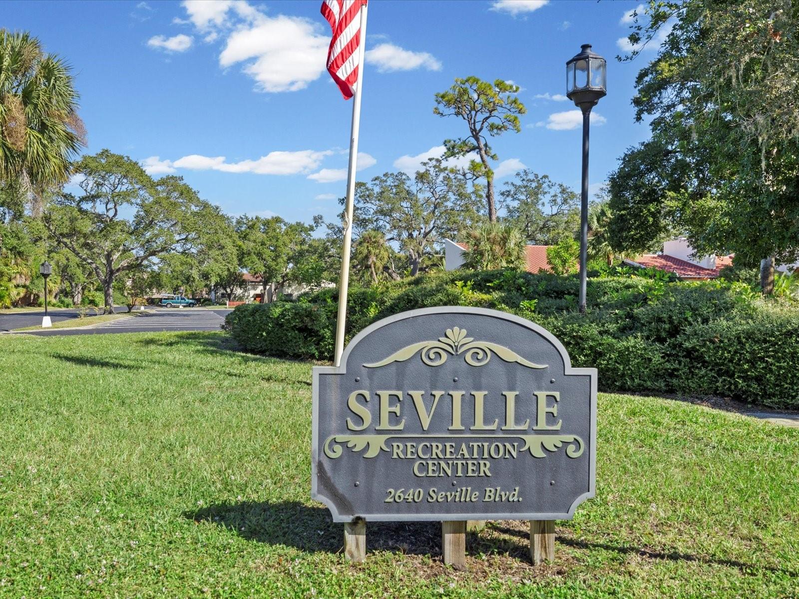 SEVILLE CONDO 14 - Residential