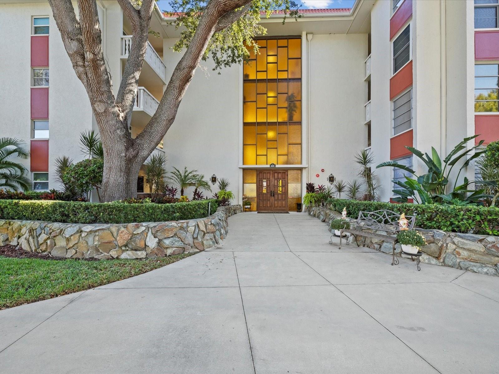 SEVILLE CONDO 14 - Residential