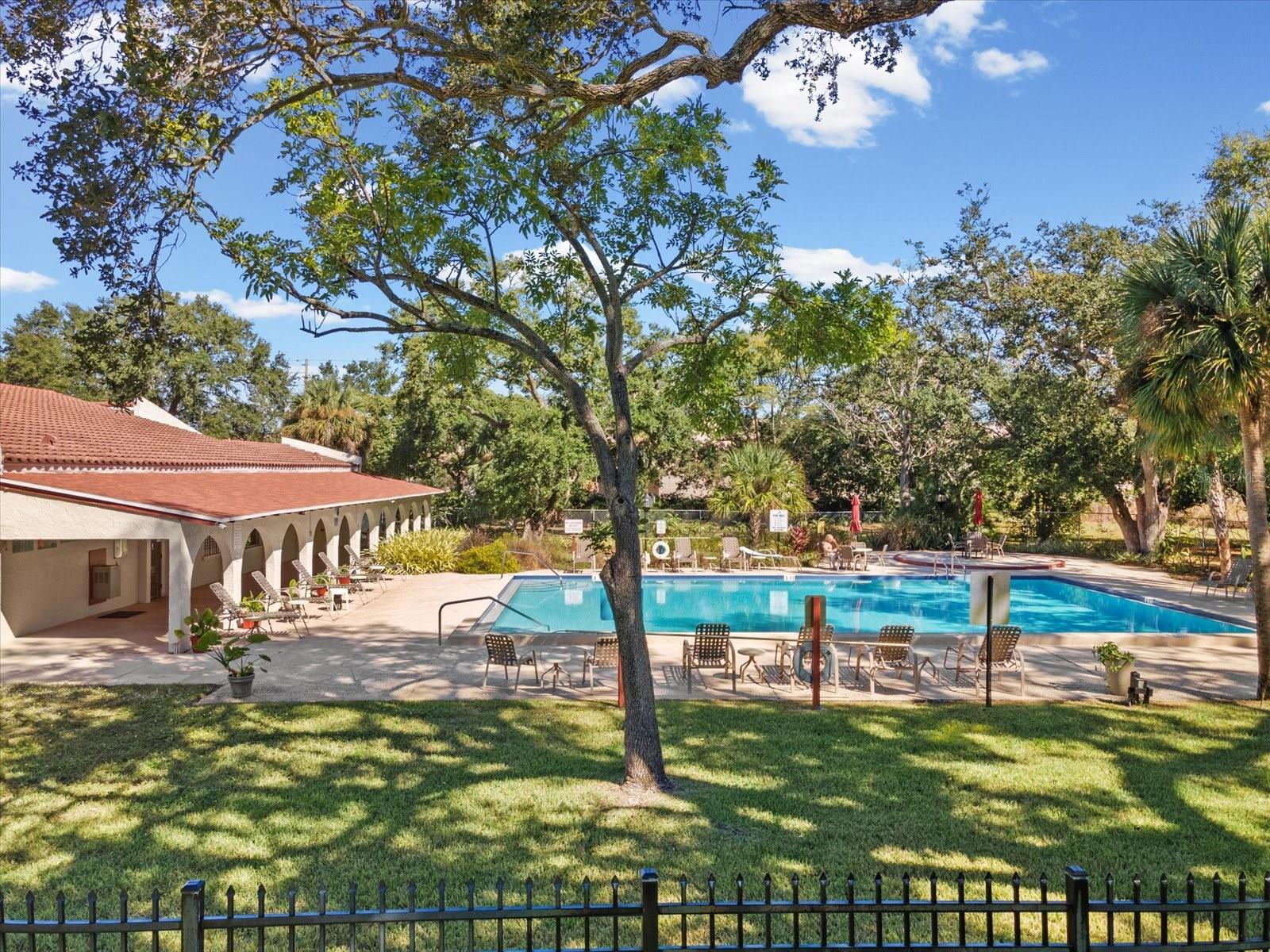 SEVILLE CONDO 14 - Residential