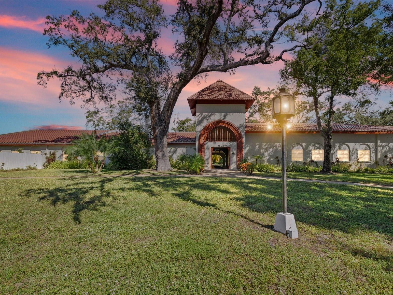 SEVILLE CONDO 14 - Residential