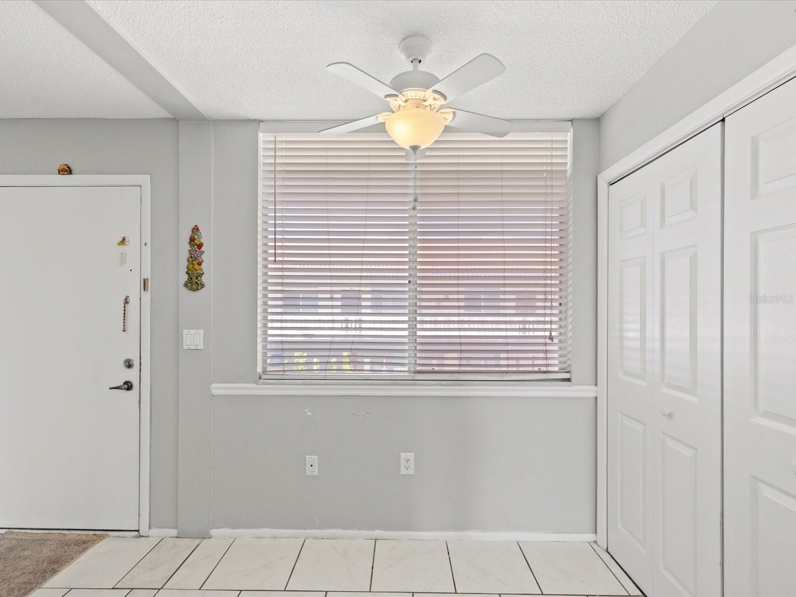 SEVILLE CONDO 14 - Residential