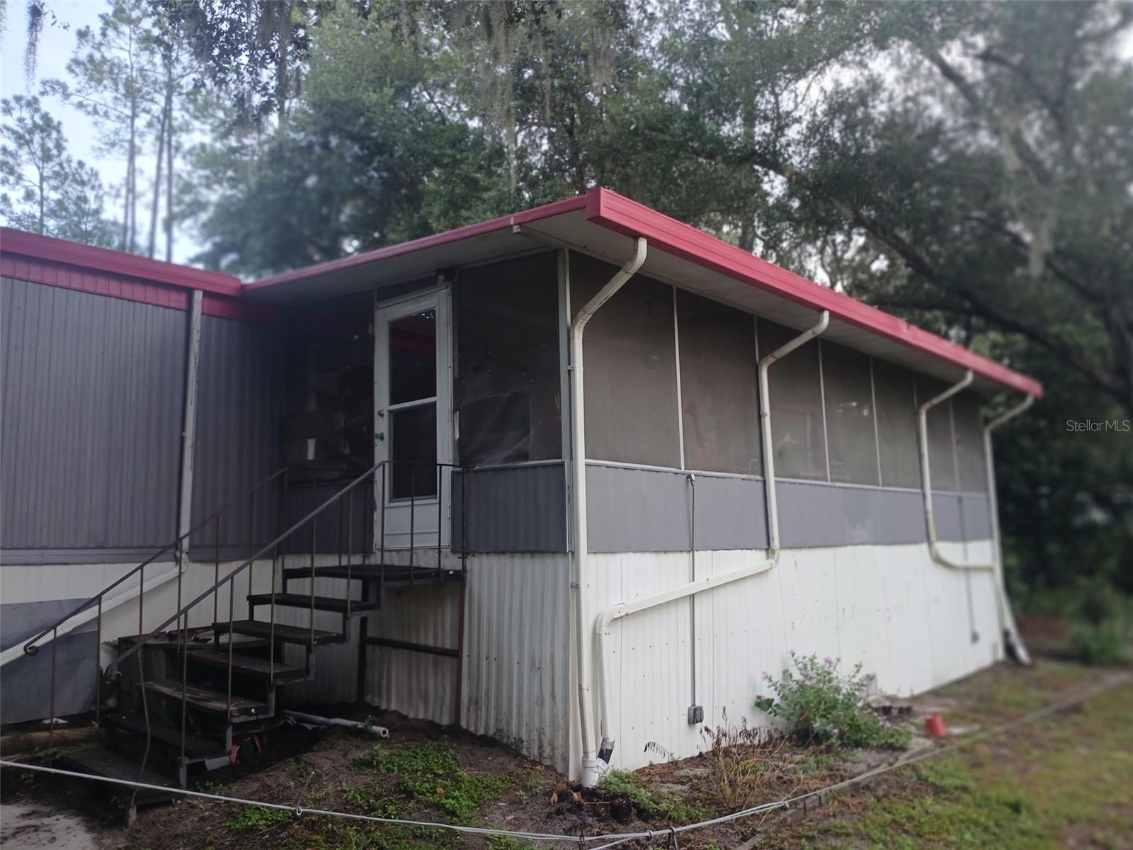 WOOD & LAKES SUB - Residential