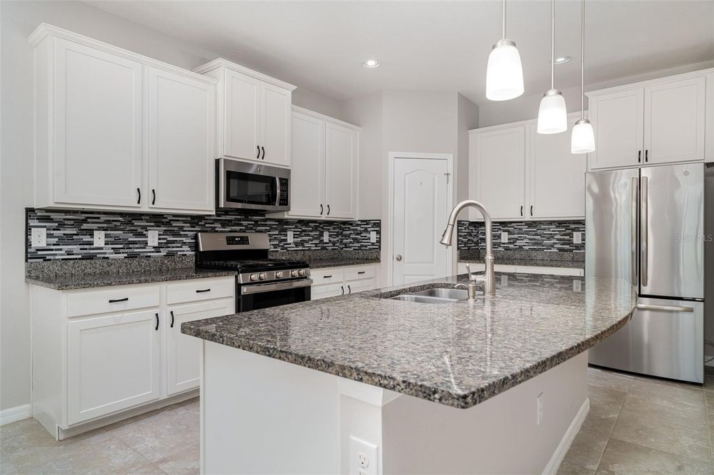 Photo of 7308 Hermes Court, Apollo Beach, FL 33572 (MLS # O6311945)