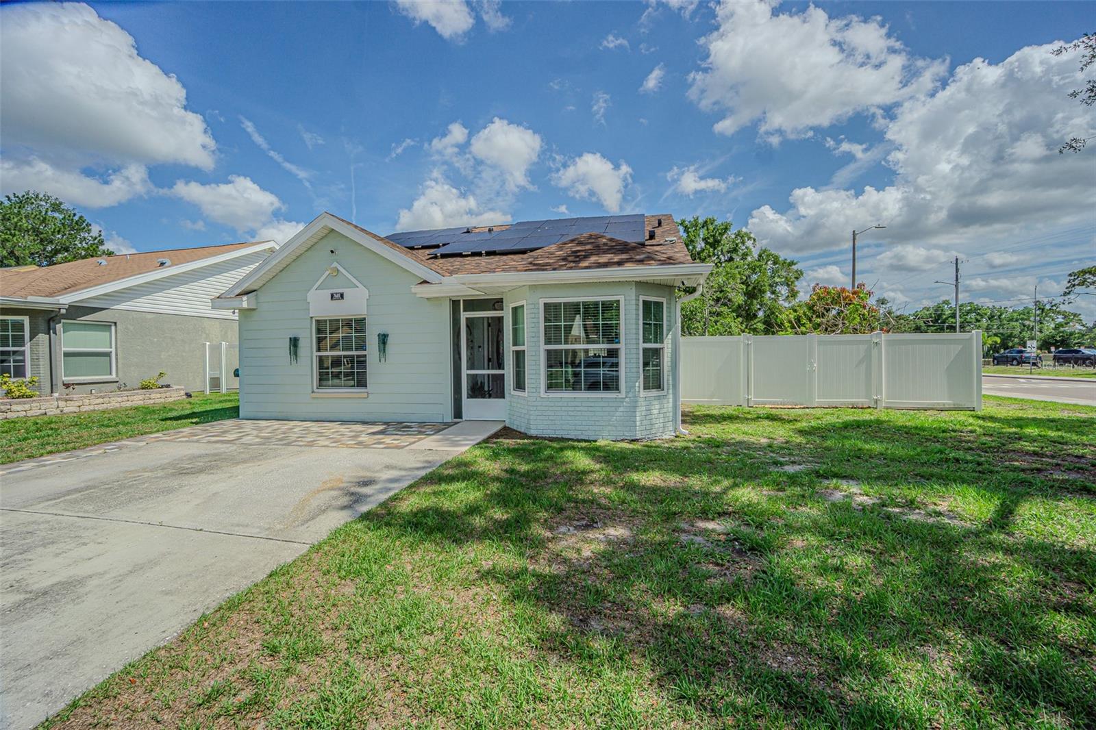 7601 LIMEBURY COURT