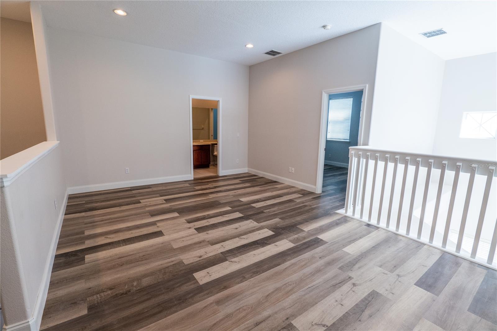 SANDHILL PRESERVE - Residential