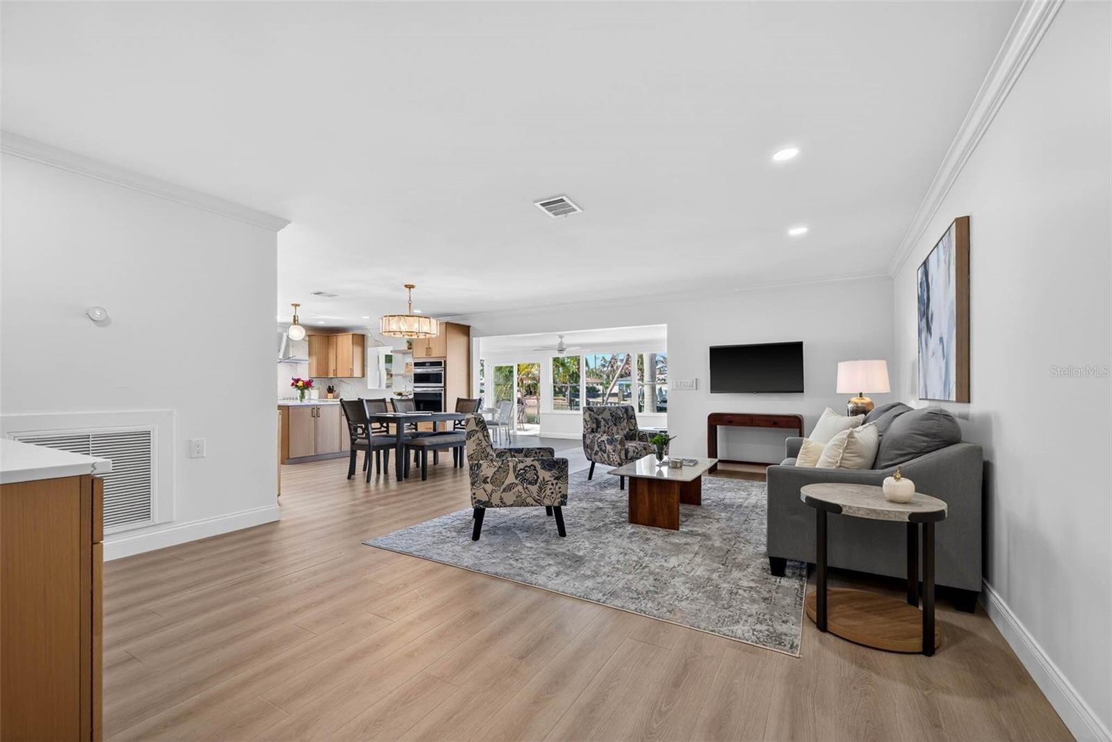 SOUTH CSWY ISLE 2ND ADD - Residential