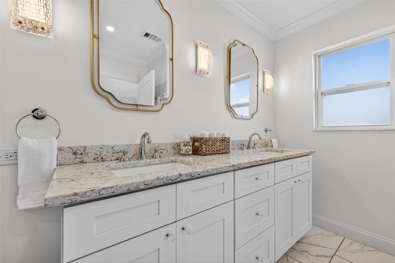 SOUTH CSWY ISLE 2ND ADD - Residential