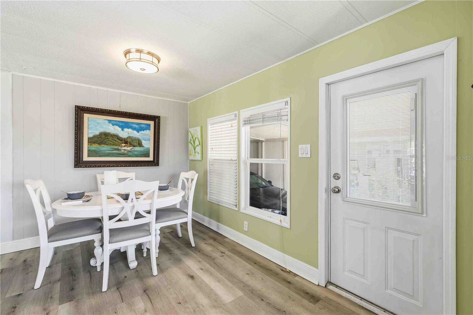 EAGLE POINT MHP - Residential