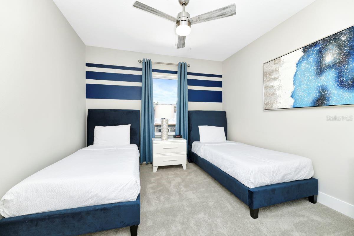 SPECTRUM AT REUNION PH 2 - Residential