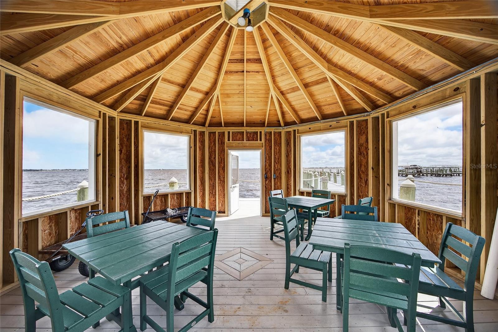 PEACE RIVER PRESERVE - Residential