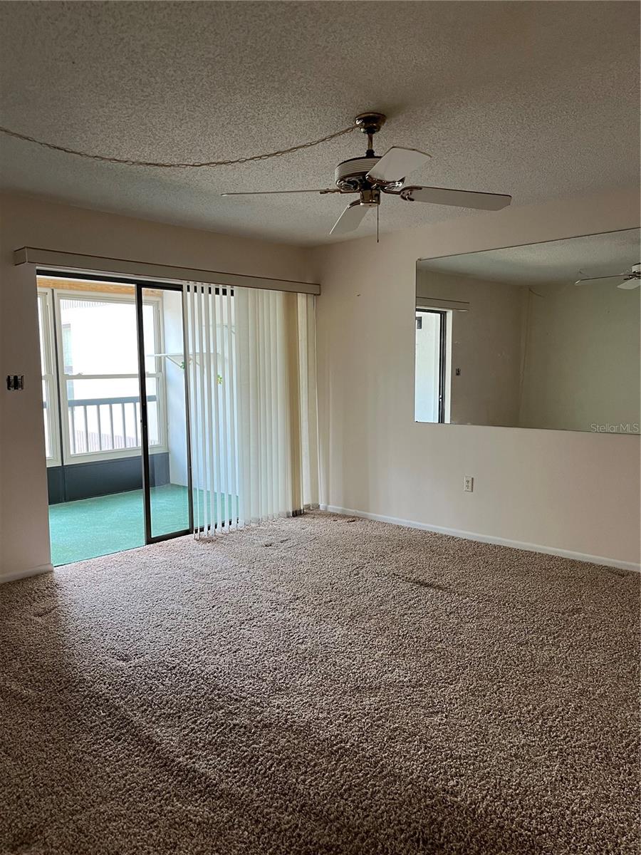 2650 COUNTRYSIDE BOULEVARD F202