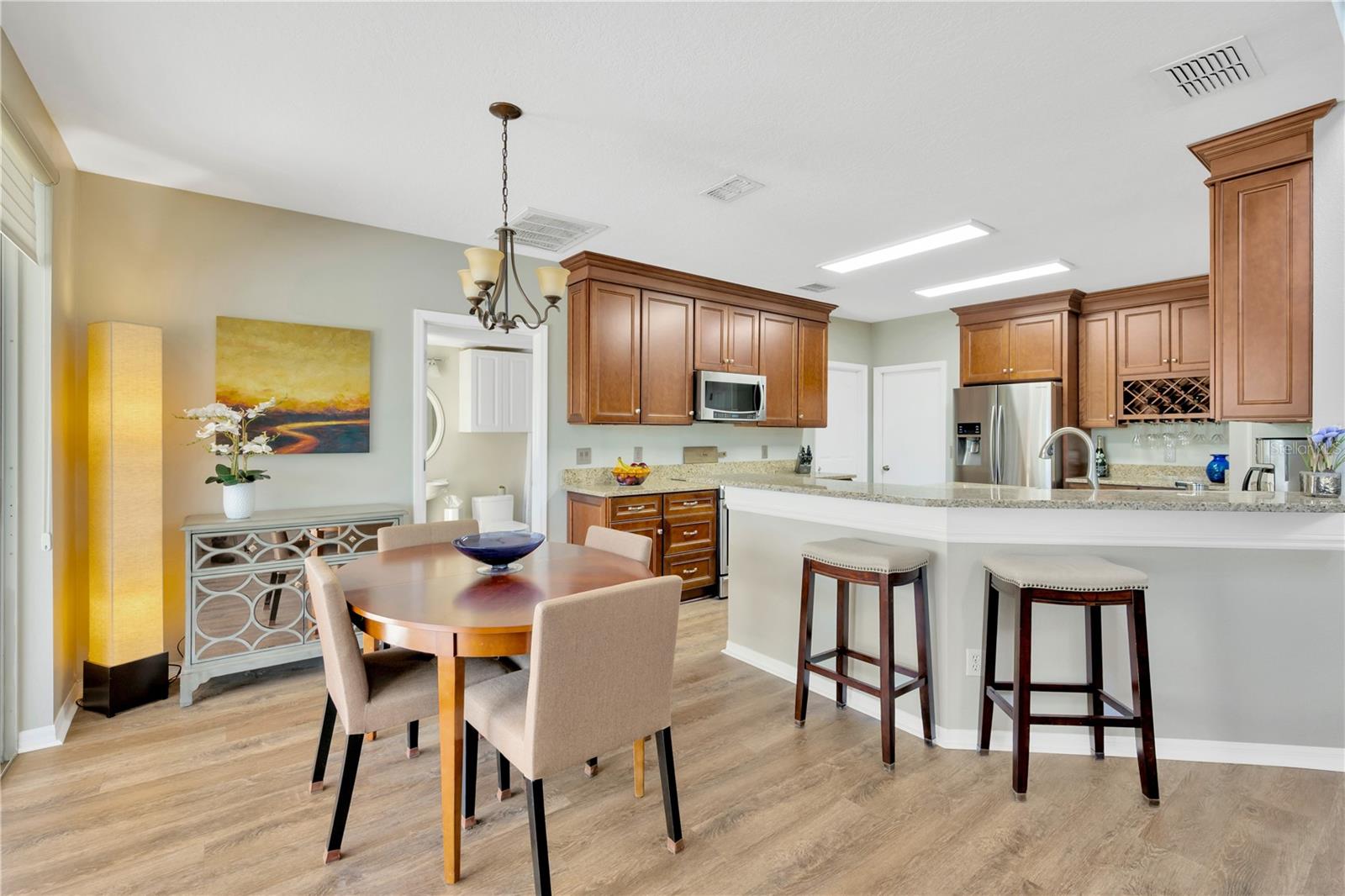 1649 LEDGESTONE DR
