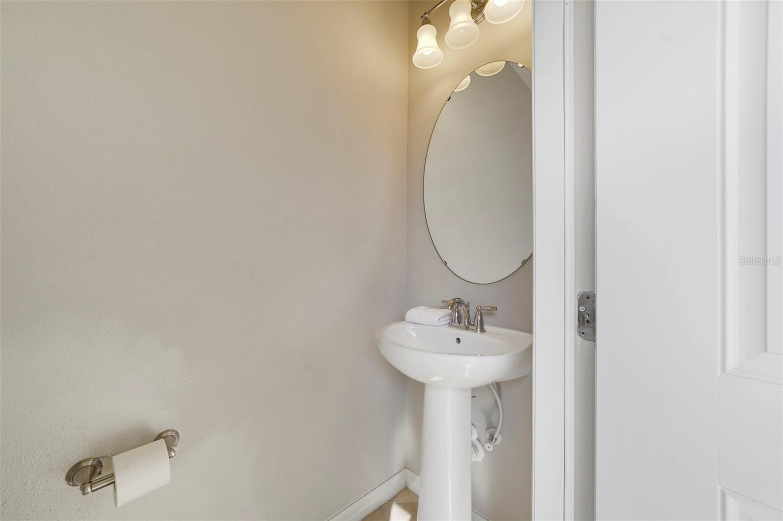 WINDSOR AT WESTSIDE PH 1 - Residential