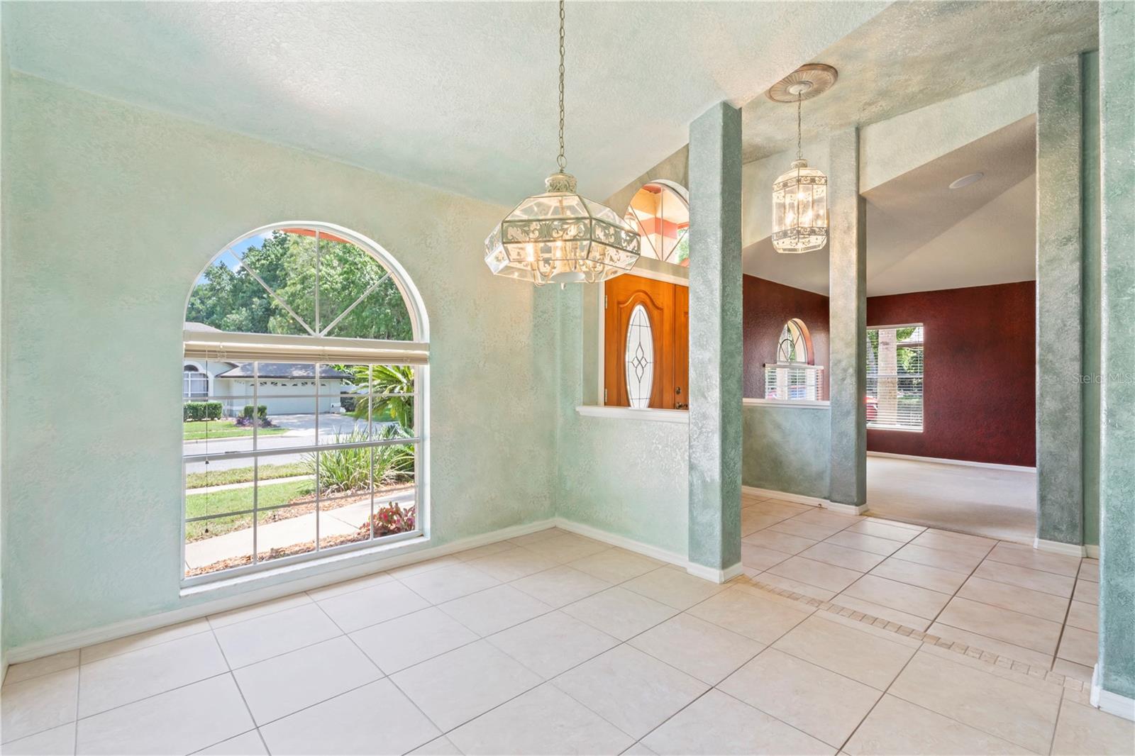 1105 CLINGING VINE PLACE