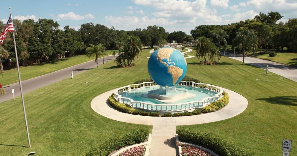 Photo of 2384 Tahitian Lane #6, Clearwater, FL 33763 (MLS # TB8492250)