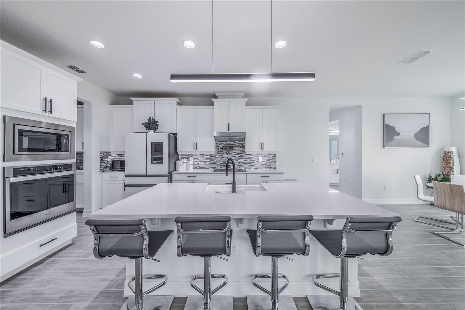 LAKE APOPKA SOUND - Residential