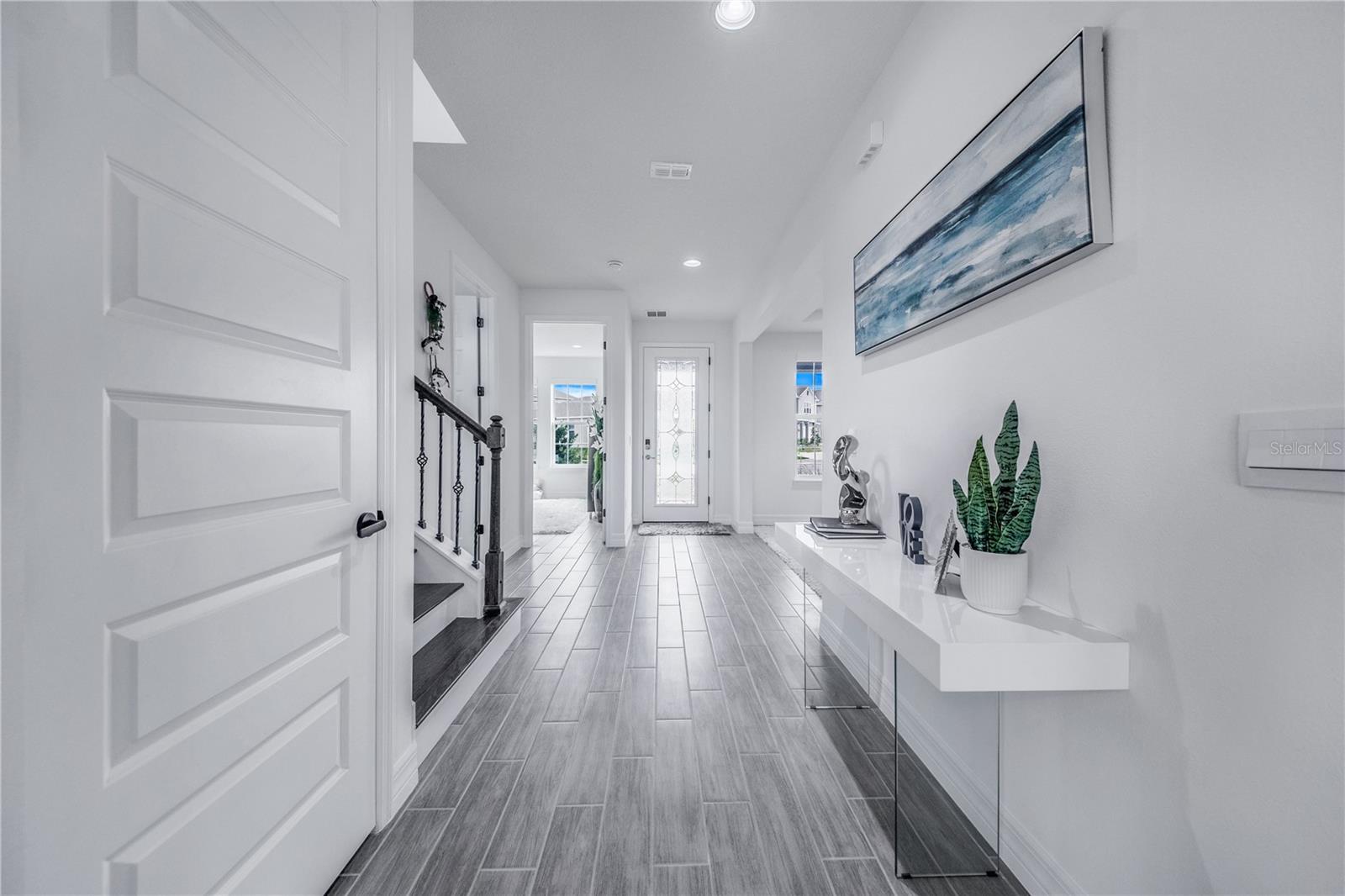 LAKE APOPKA SOUND - Residential