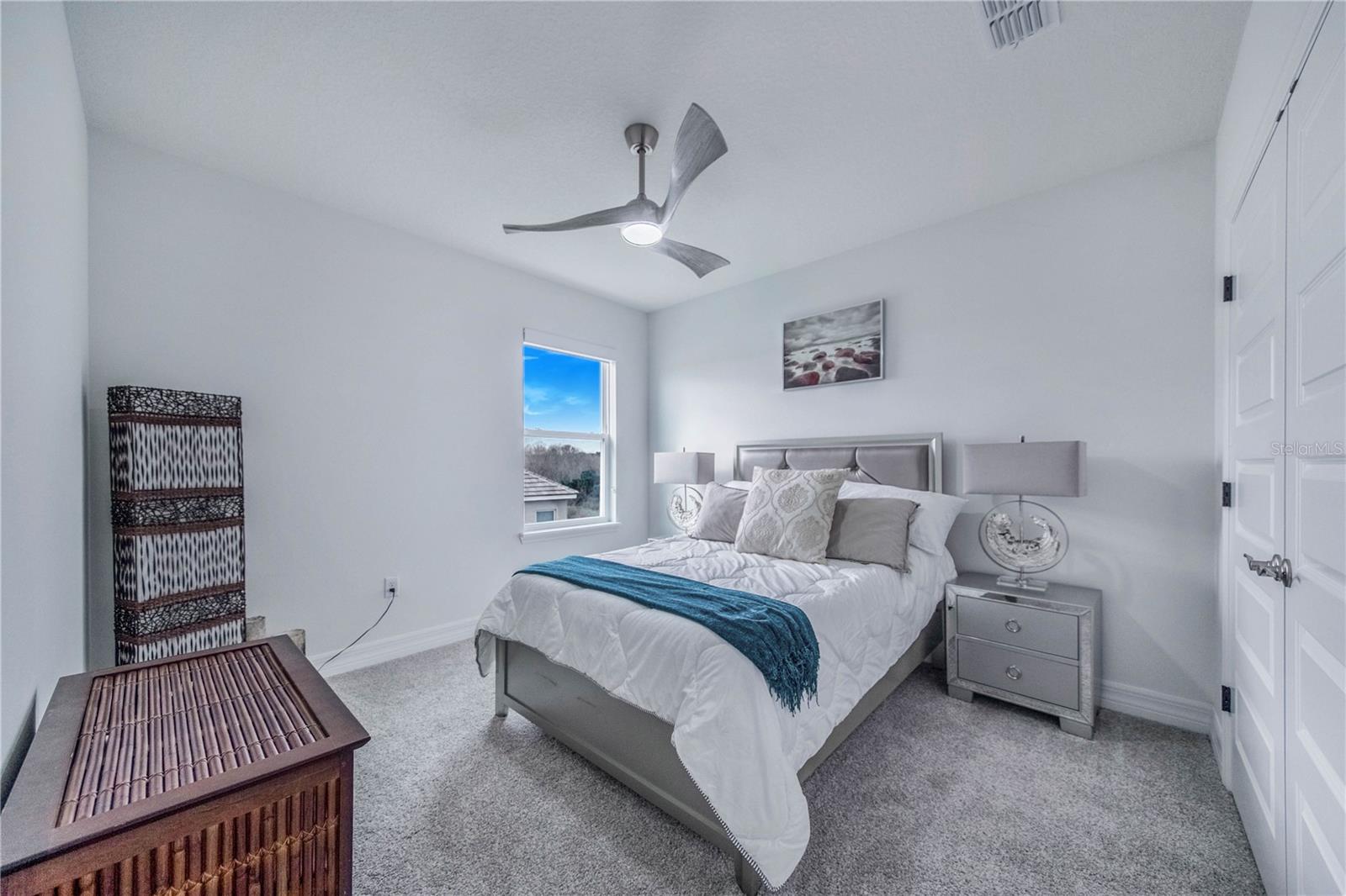 LAKE APOPKA SOUND - Residential