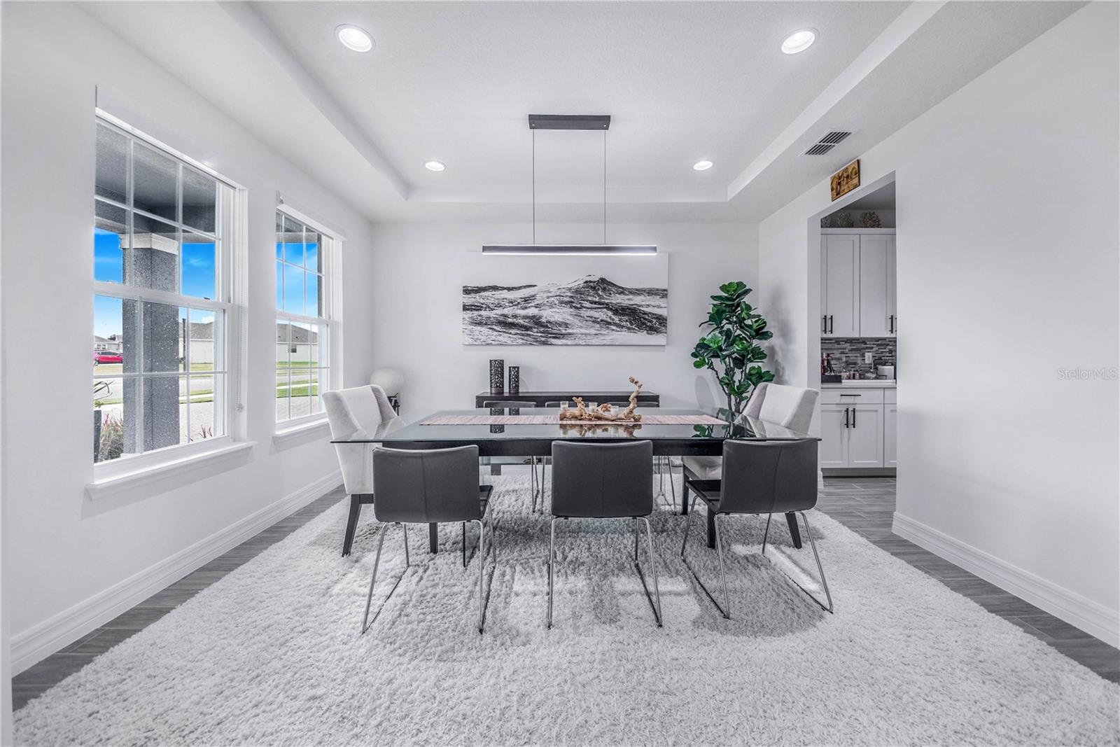 LAKE APOPKA SOUND - Residential