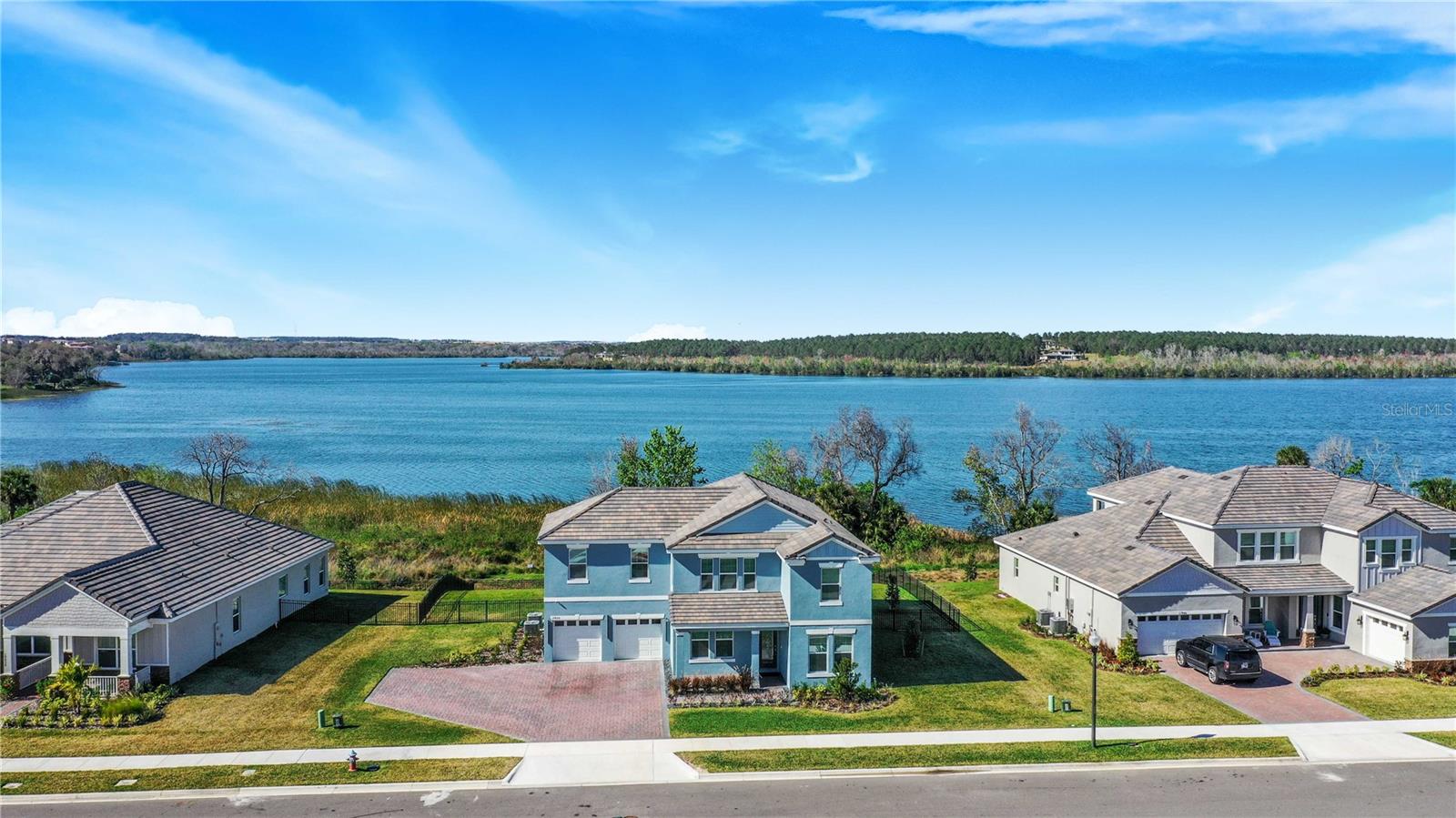 LAKE APOPKA SOUND - Residential