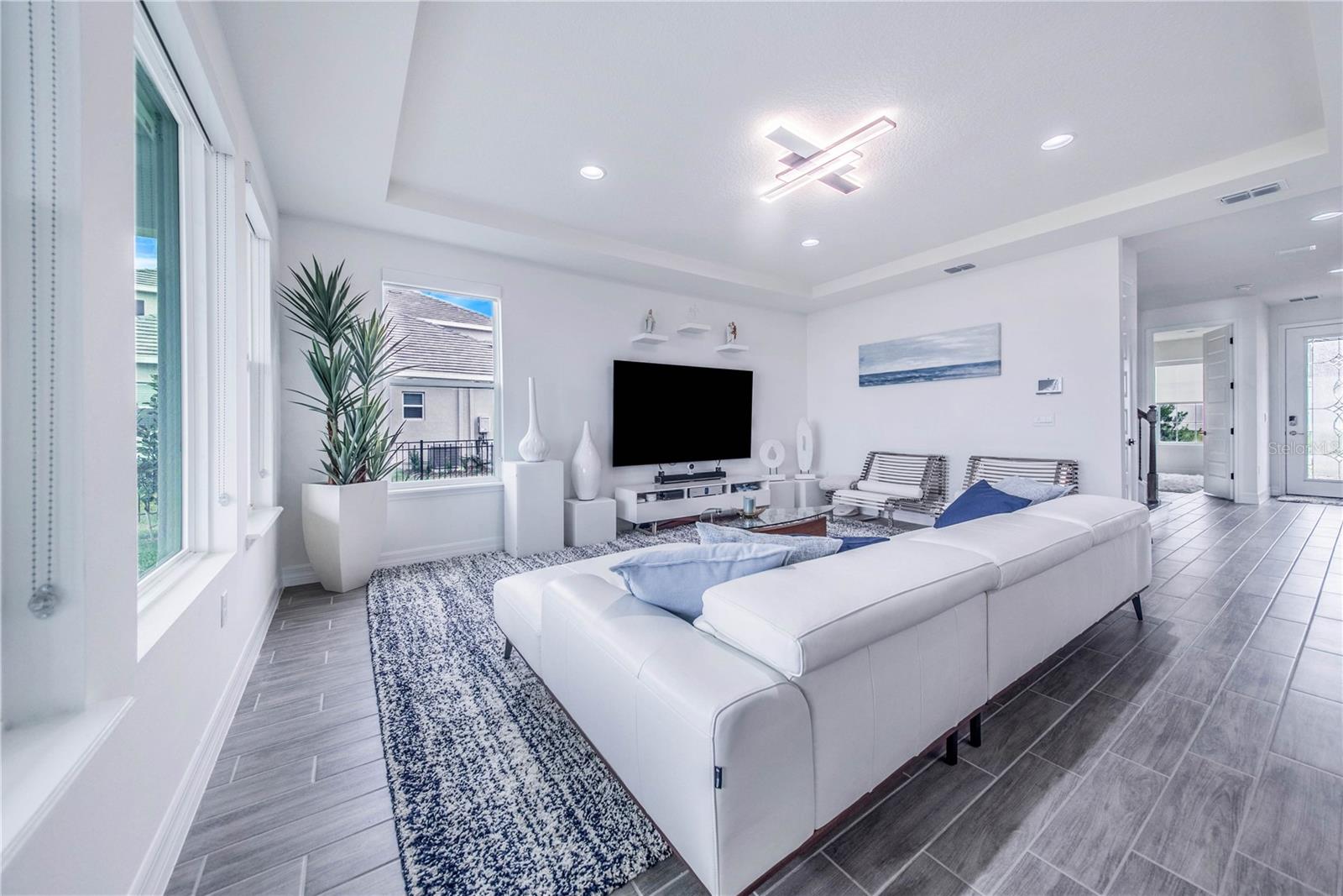 LAKE APOPKA SOUND - Residential