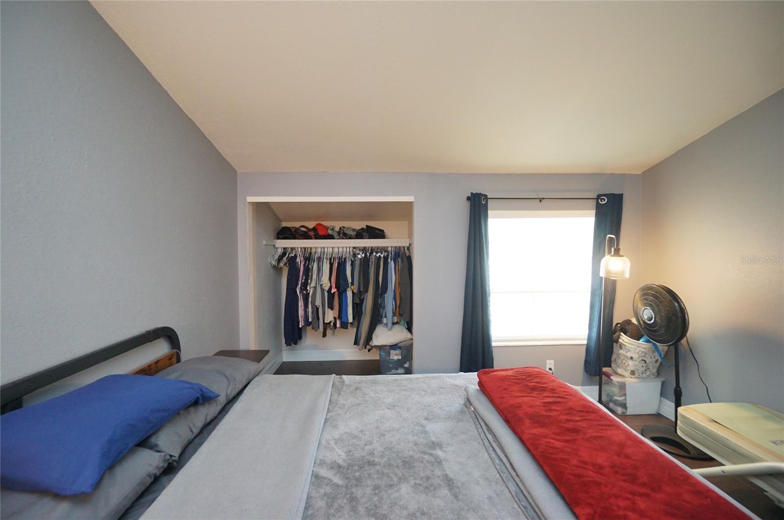 TAMPA VILLAS SOUTH UNIT 1 - Residential Lease