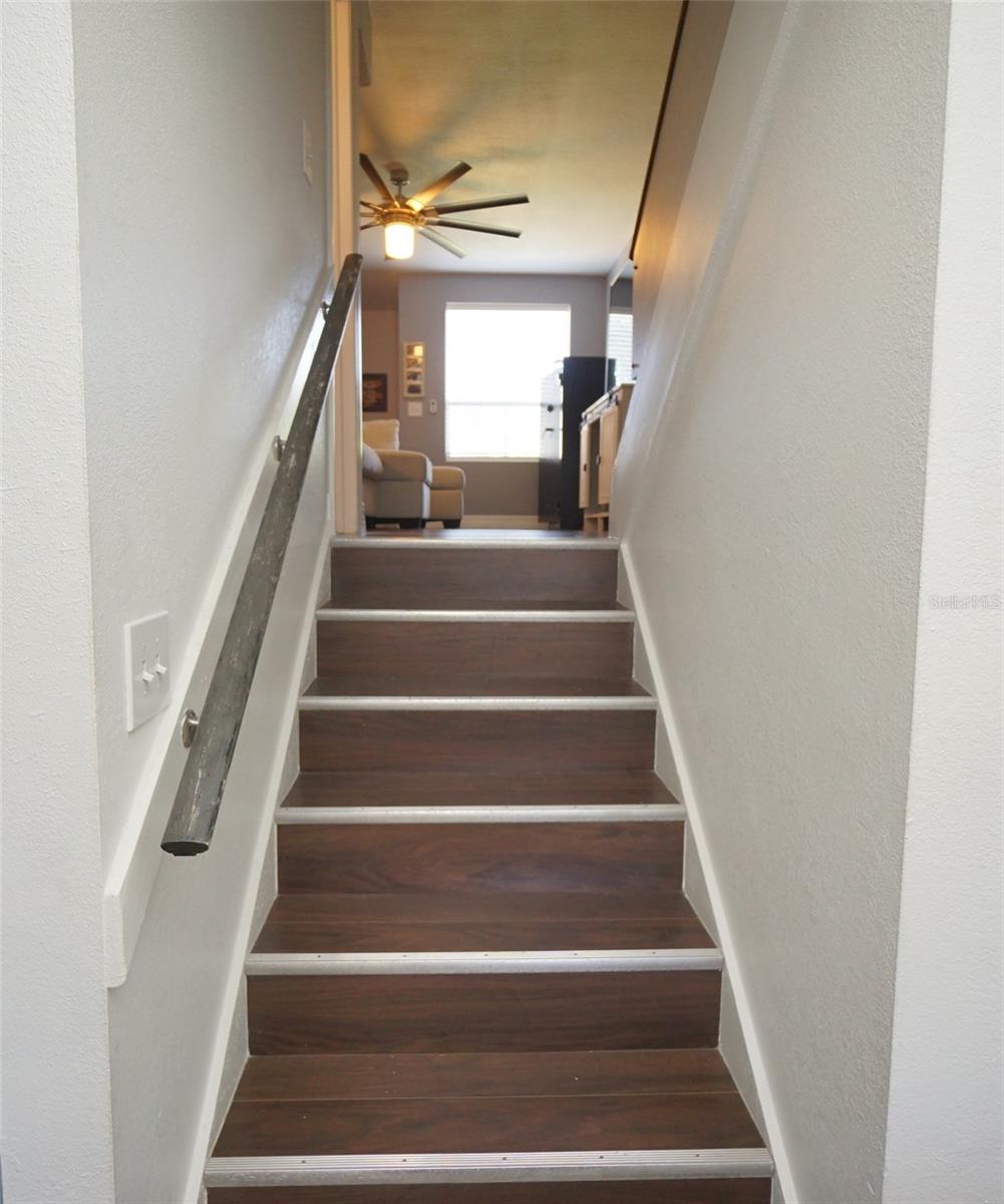 TAMPA VILLAS SOUTH UNIT 1 - Residential Lease