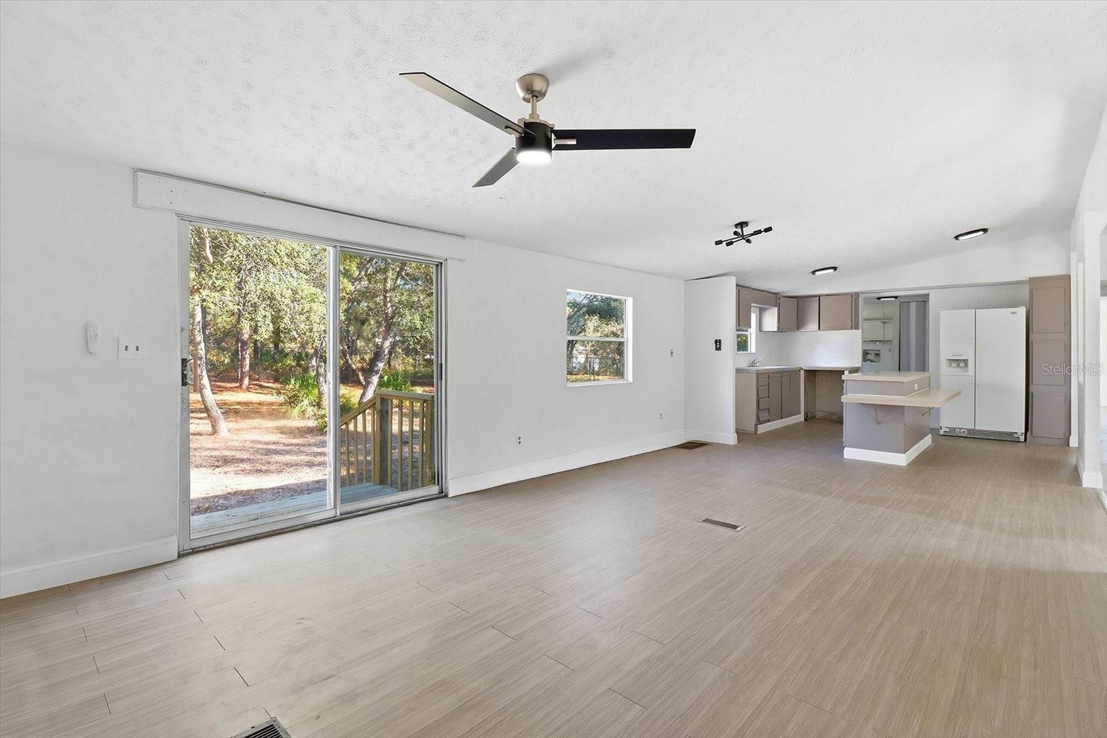 HIGH RIDGE ESTATES - Residential