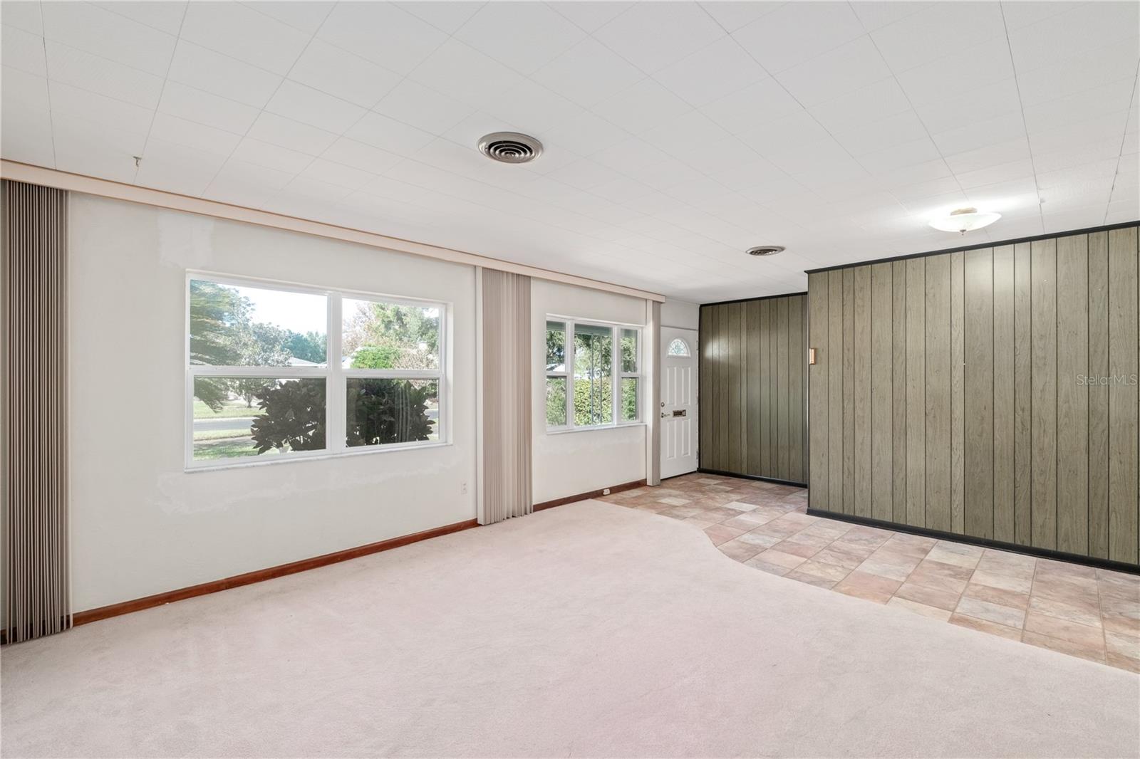 LAKE SILVER SHORES - Residential