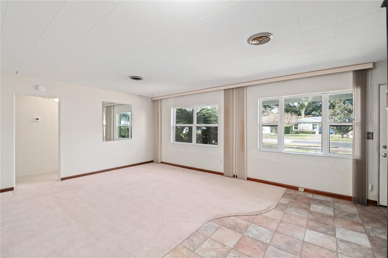 LAKE SILVER SHORES - Residential