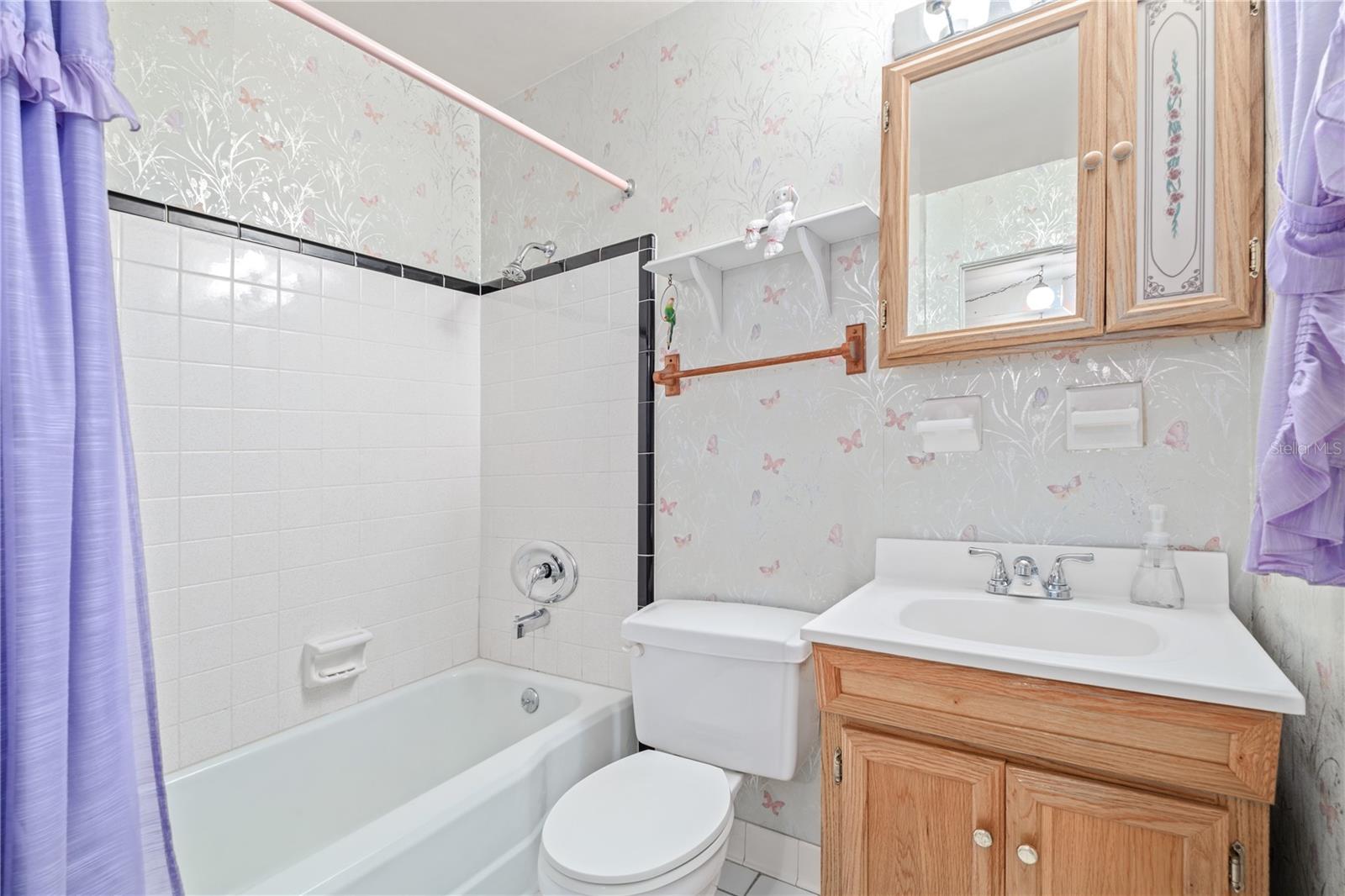 LAKE SILVER SHORES - Residential