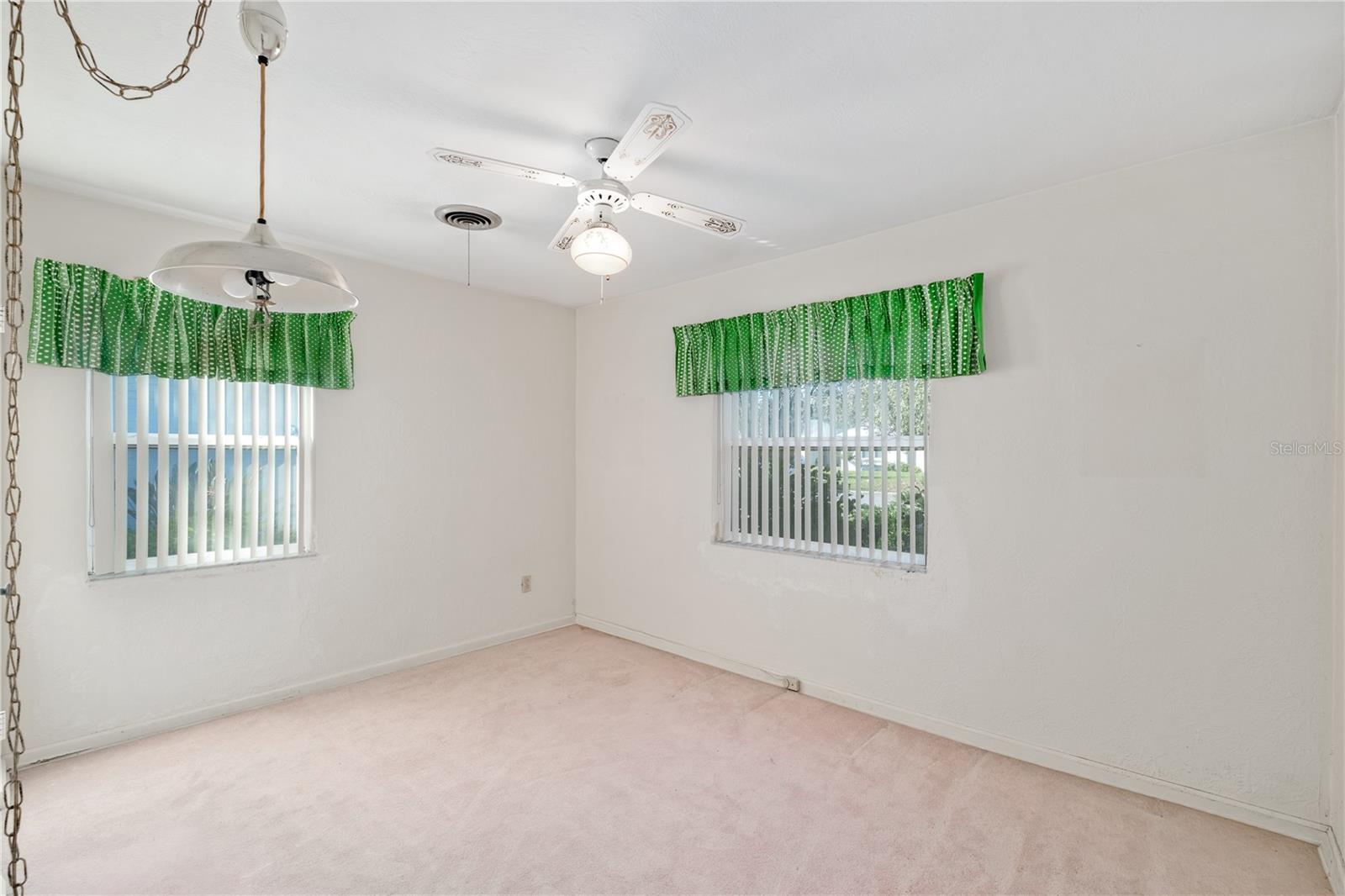 LAKE SILVER SHORES - Residential