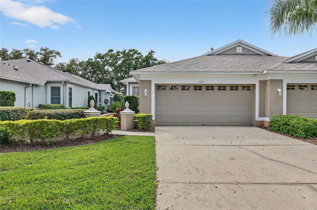 Photo of 5717 Heronpark Place, Lithia, FL 33547 (MLS # TB8436733)