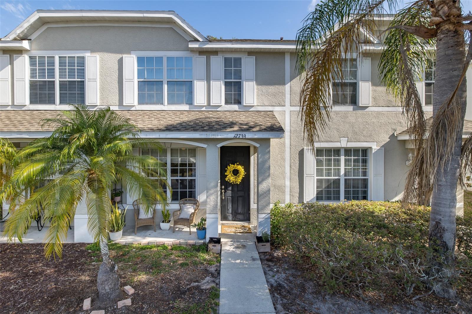 TOWNHOMES OF COUNTRY RUN PH - Residential