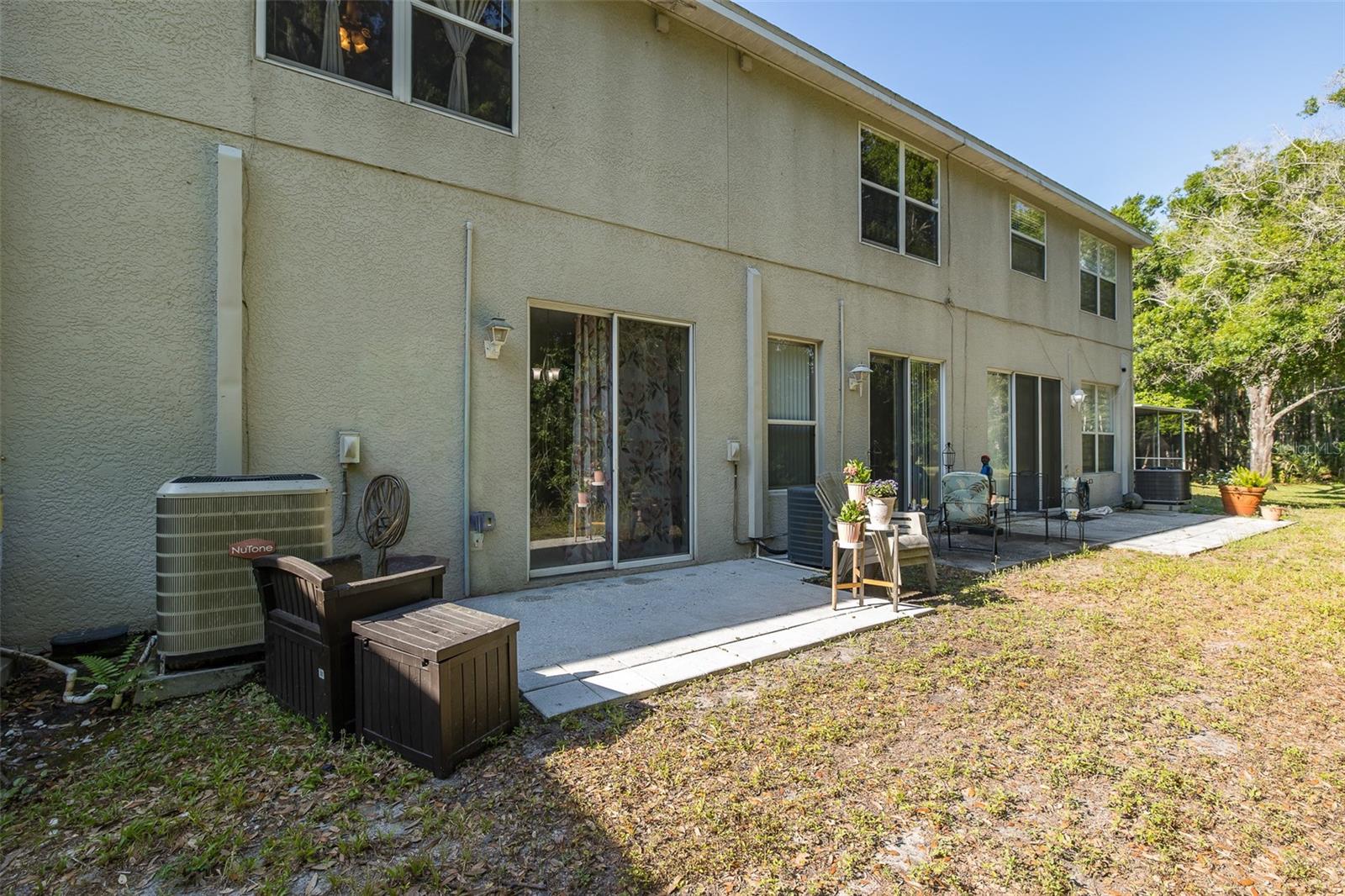 TOWNHOMES OF COUNTRY RUN PH - Residential