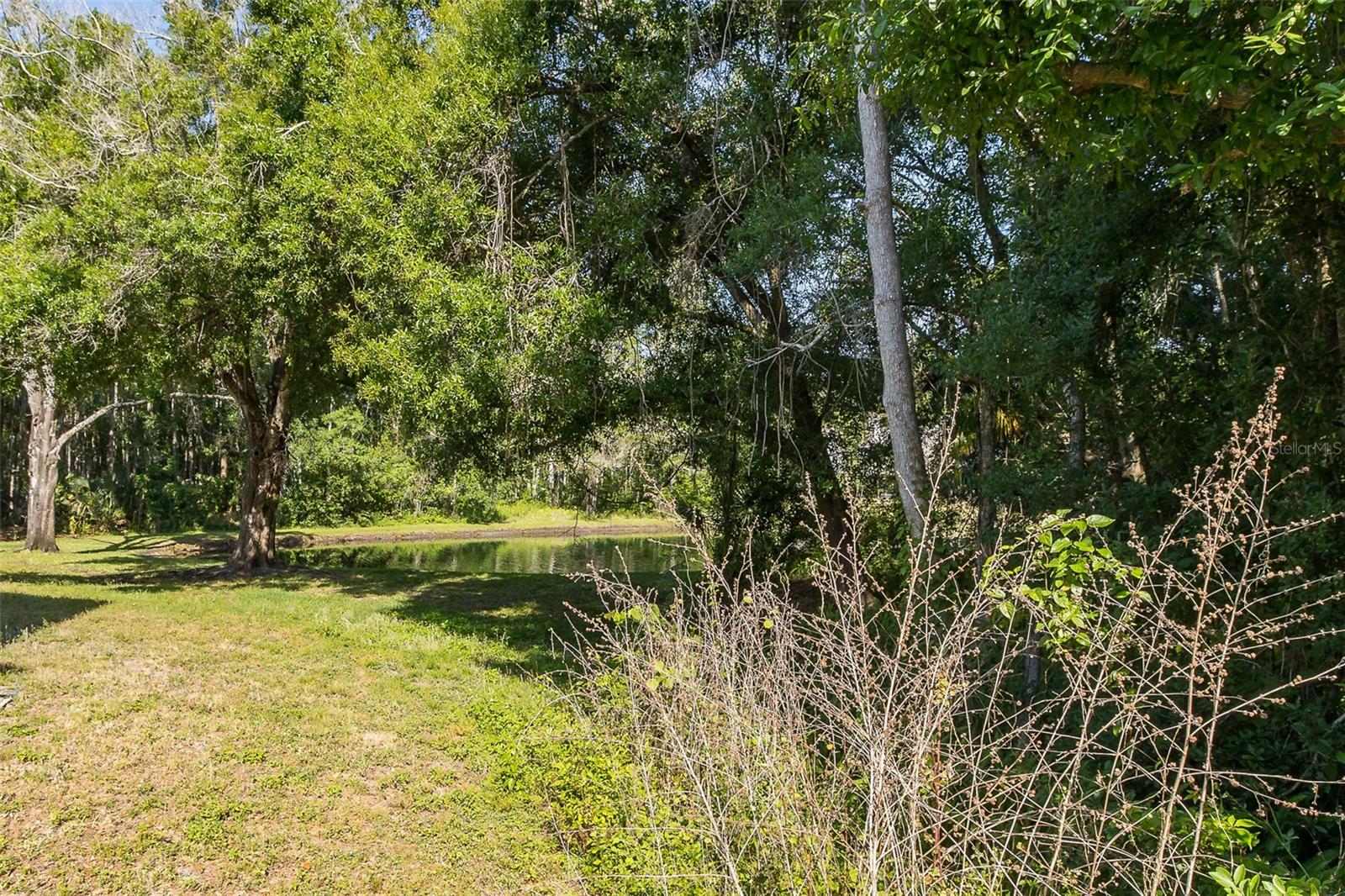 TOWNHOMES OF COUNTRY RUN PH - Residential