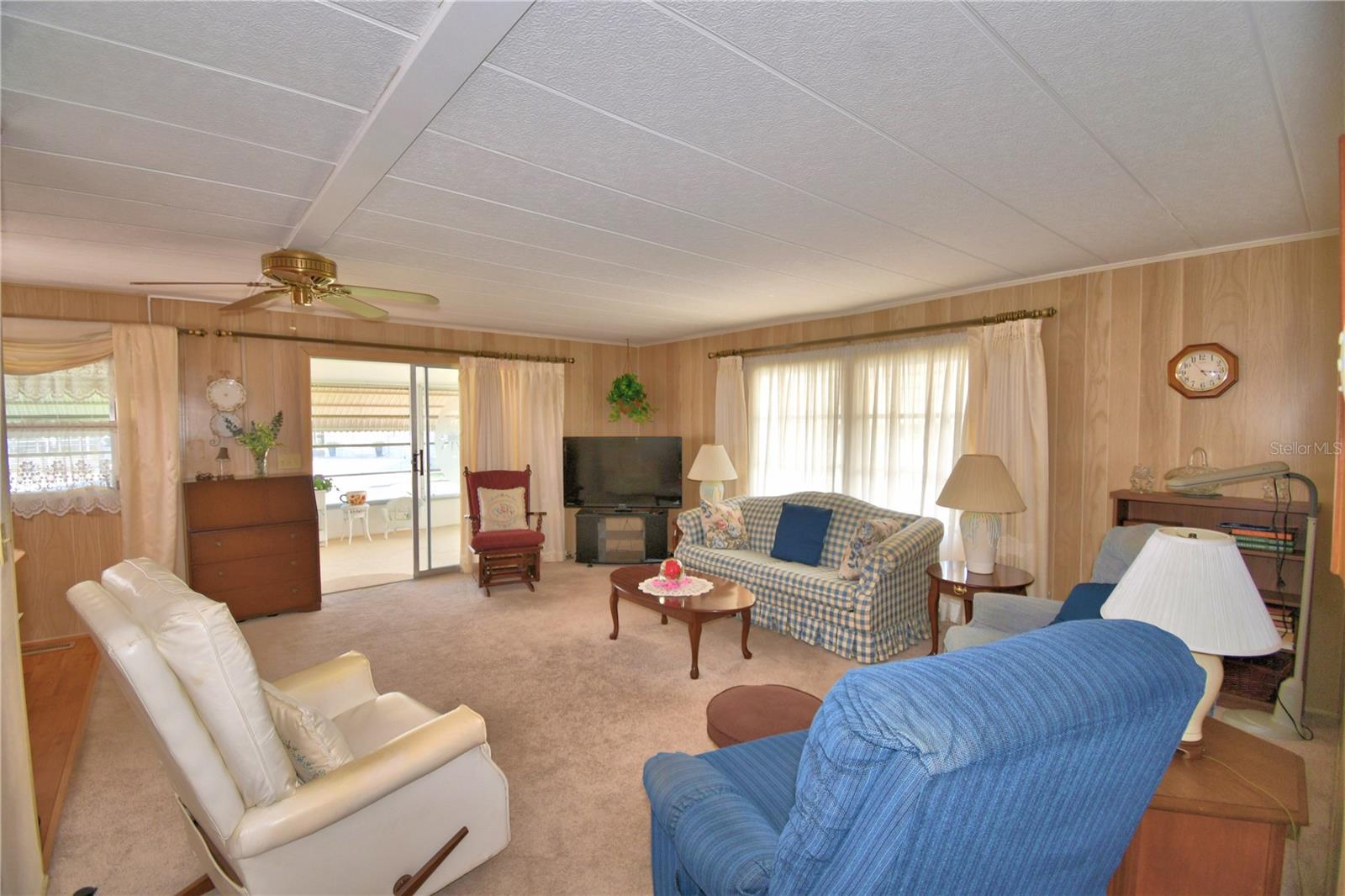 ARIANA SHORES MHP - Residential