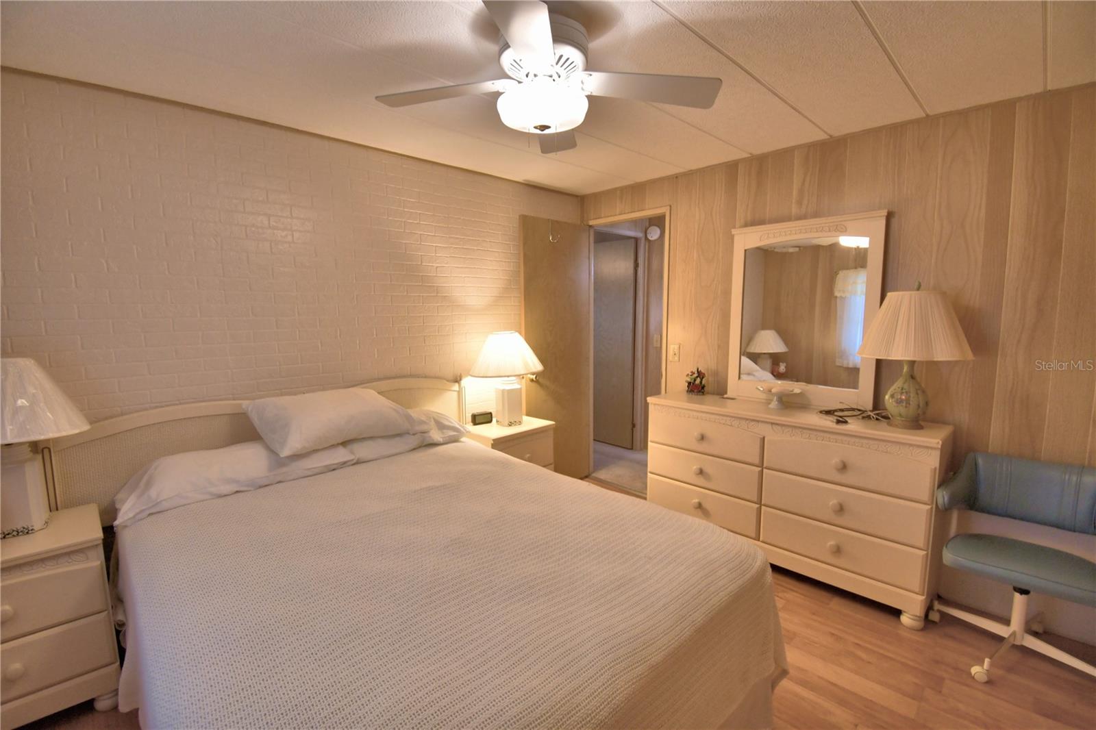 ARIANA SHORES MHP - Residential