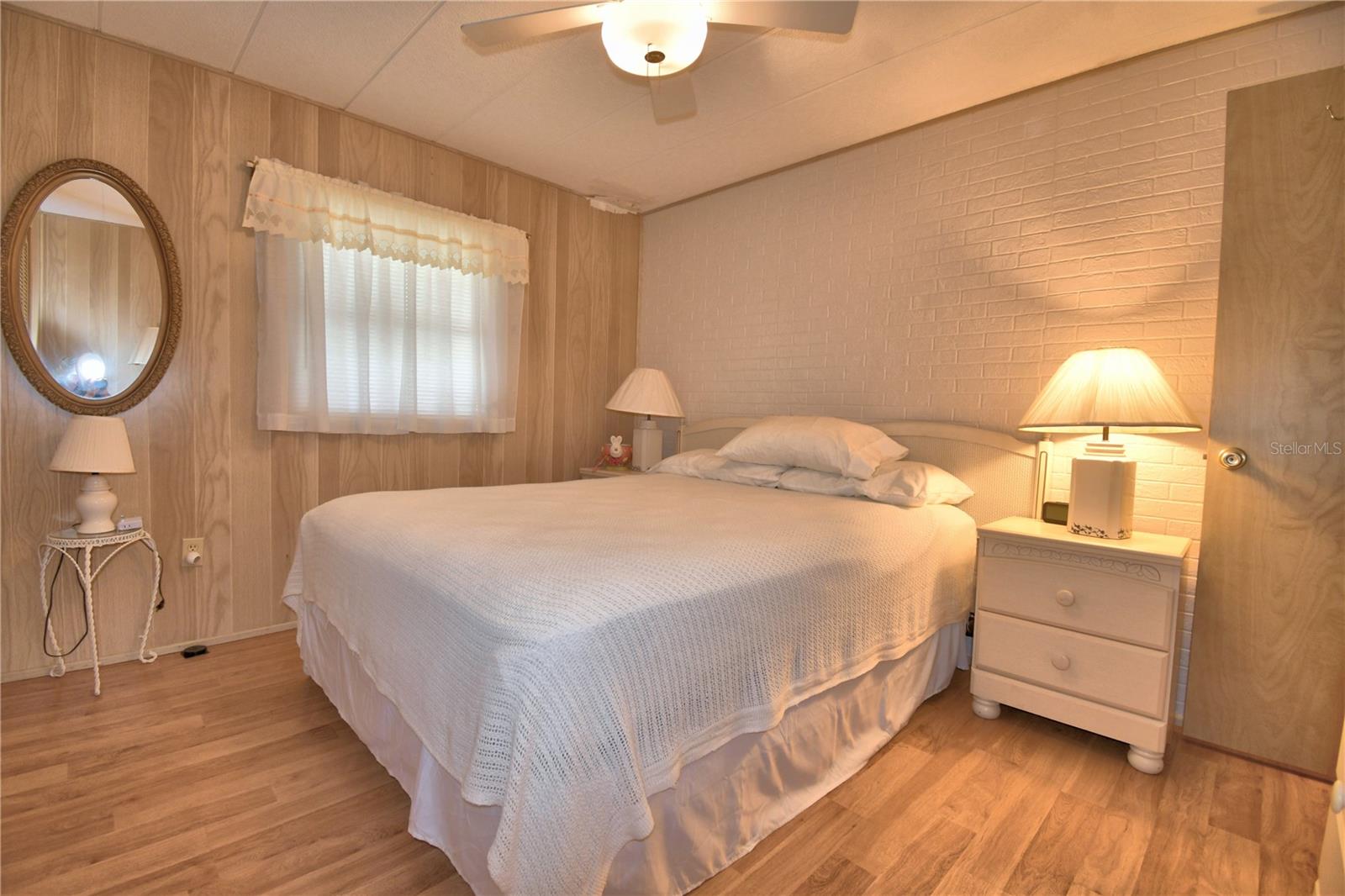 ARIANA SHORES MHP - Residential