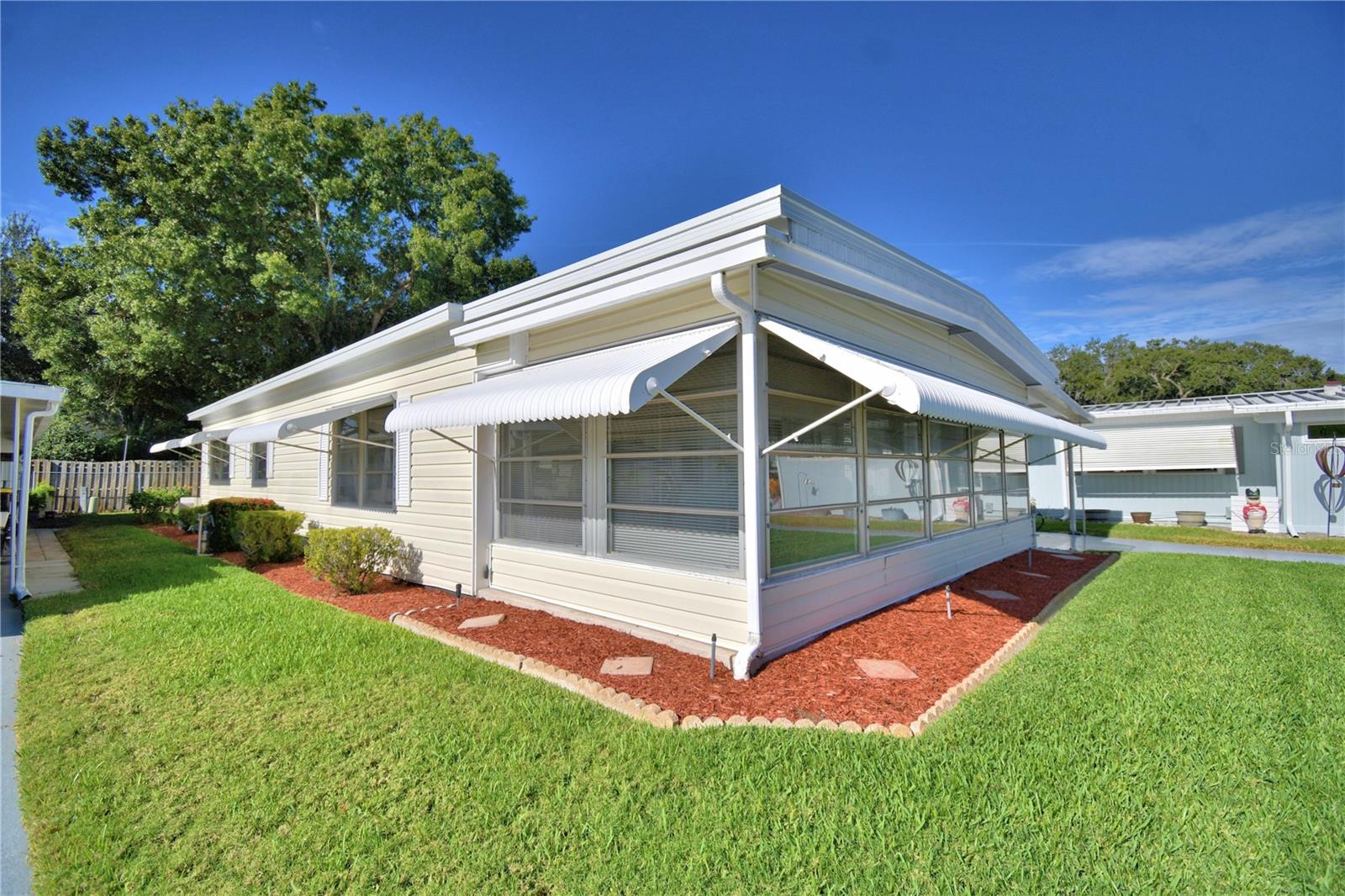 ARIANA SHORES MHP - Residential