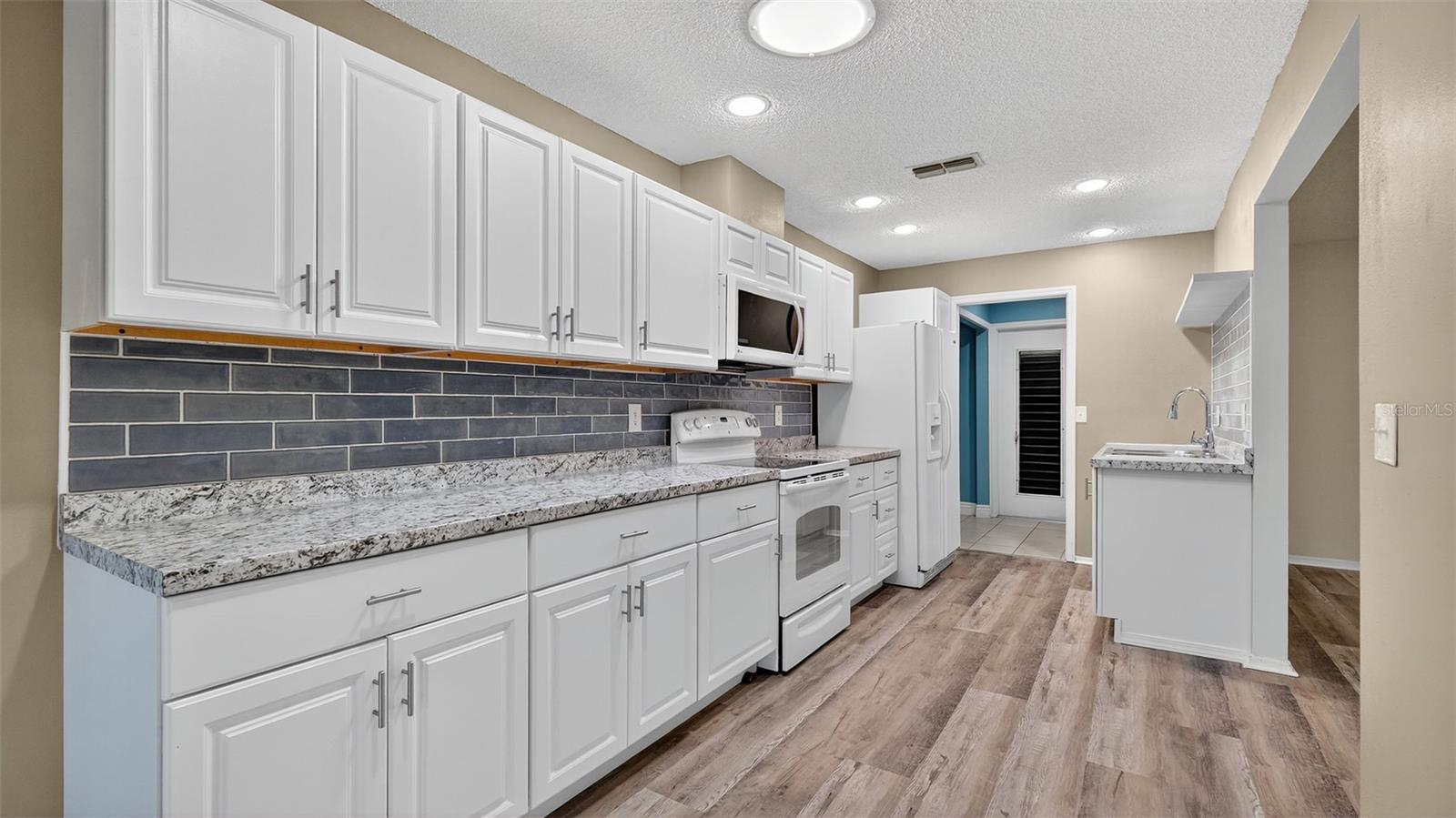 HEATHER WALK - Residential