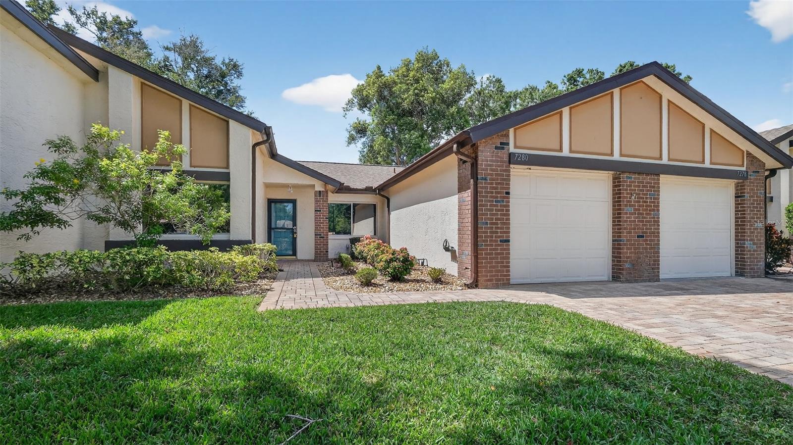 HEATHER WALK - Residential