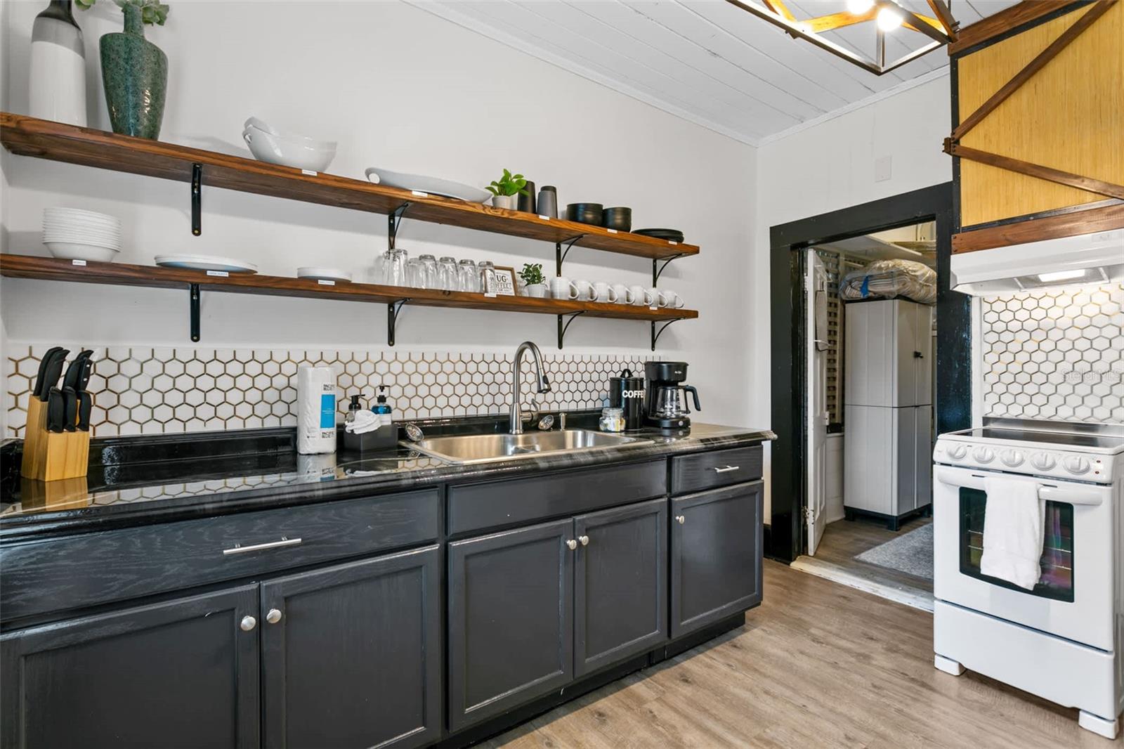 SANCHEZ SUB - Residential