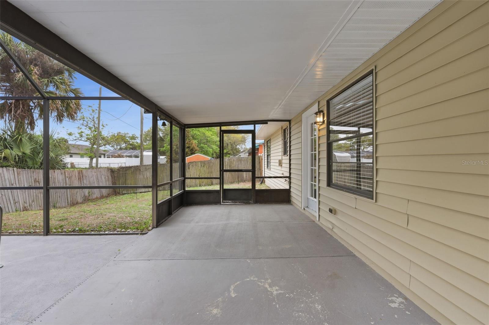 FLORIDA SHORES 01 - Residential